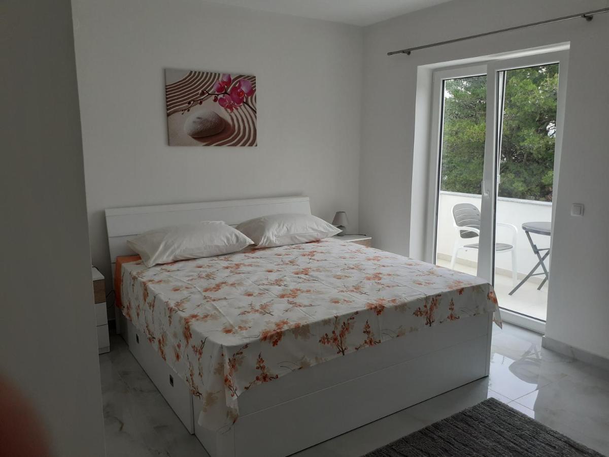 Apartmani Miletić Jelsa  Exterior foto