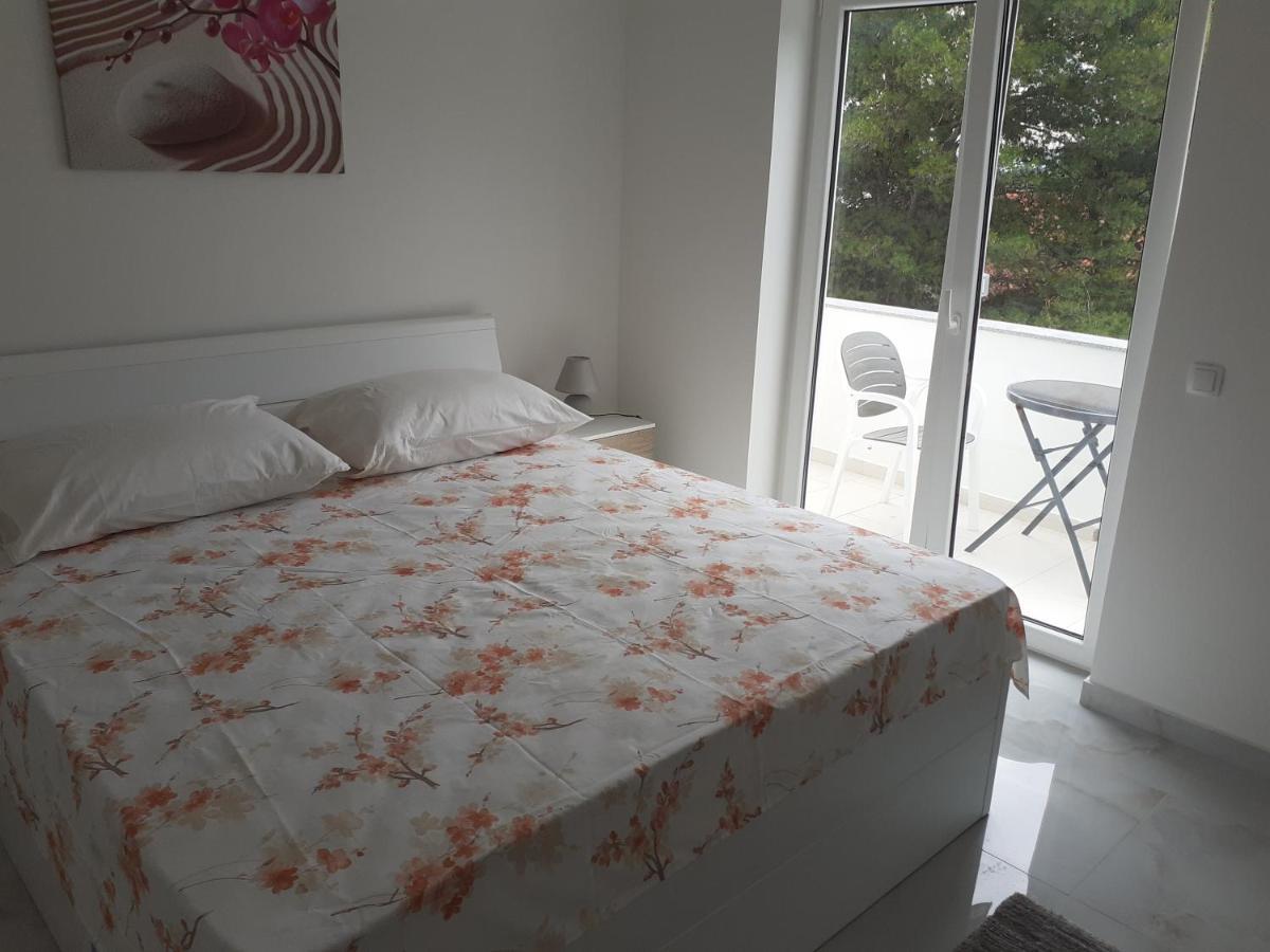 Apartmani Miletić Jelsa  Exterior foto