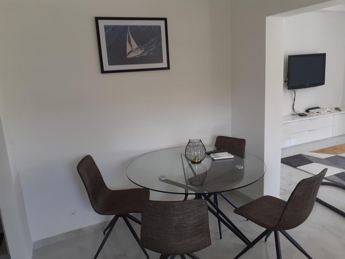 Apartmani Miletić Jelsa  Exterior foto