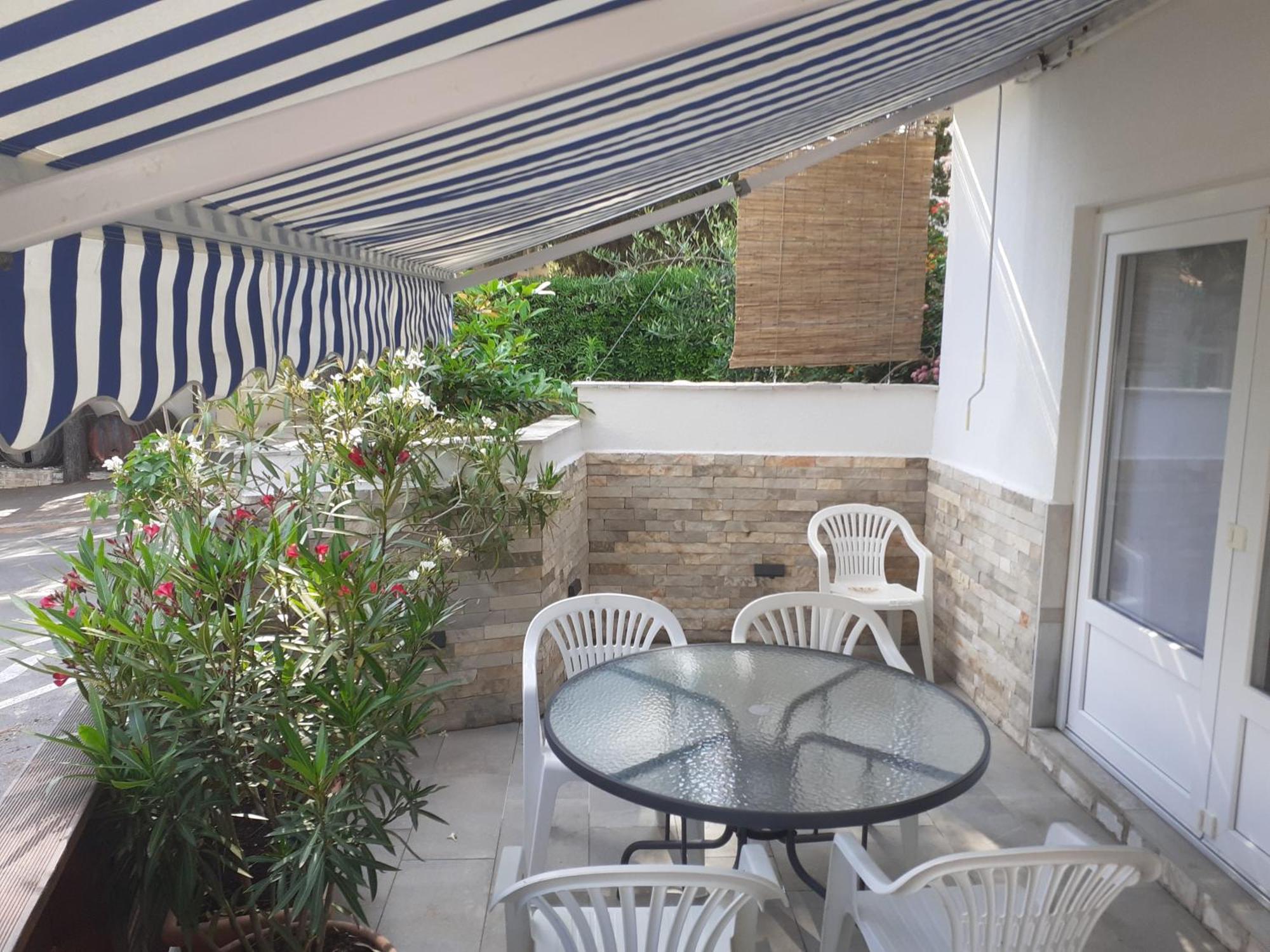 Apartmani Miletić Jelsa  Exterior foto